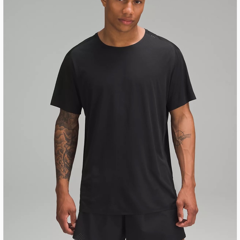 Mens - Lululemon Training Dry-sense Black T-shirt